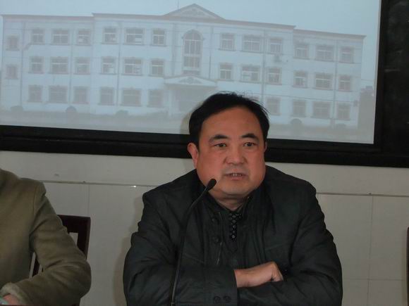 区教研室主任王东升同志作总结要求